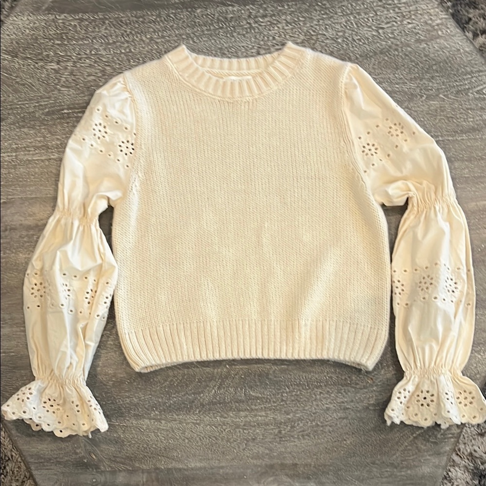 Storia Cream Medium Crew Neck Sweater with Eyelet Sleeves - Picture 3 of 8